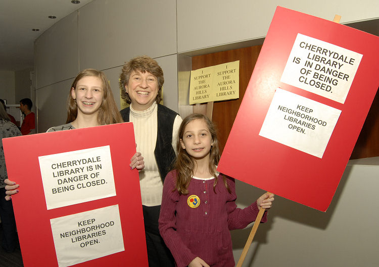 Melissa Joskow, Lisa Sockett, Rebecca Joskow